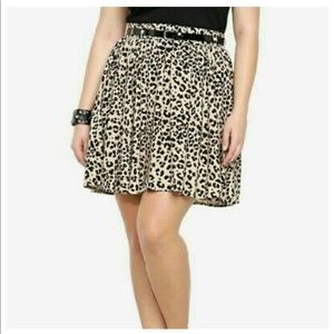 Torrid Animal Print Skirt with POCKETS